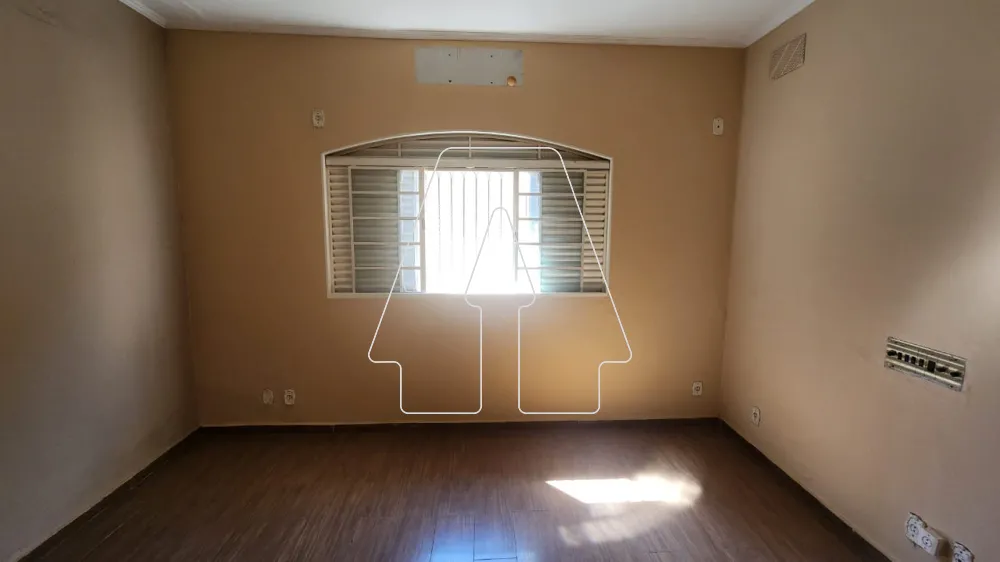 Comprar Casa / Residencial em Ara&ccedil;atuba R$ 420.000,00 - Foto 13