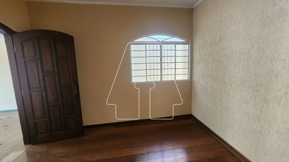 Comprar Casa / Residencial em Ara&ccedil;atuba R$ 420.000,00 - Foto 14