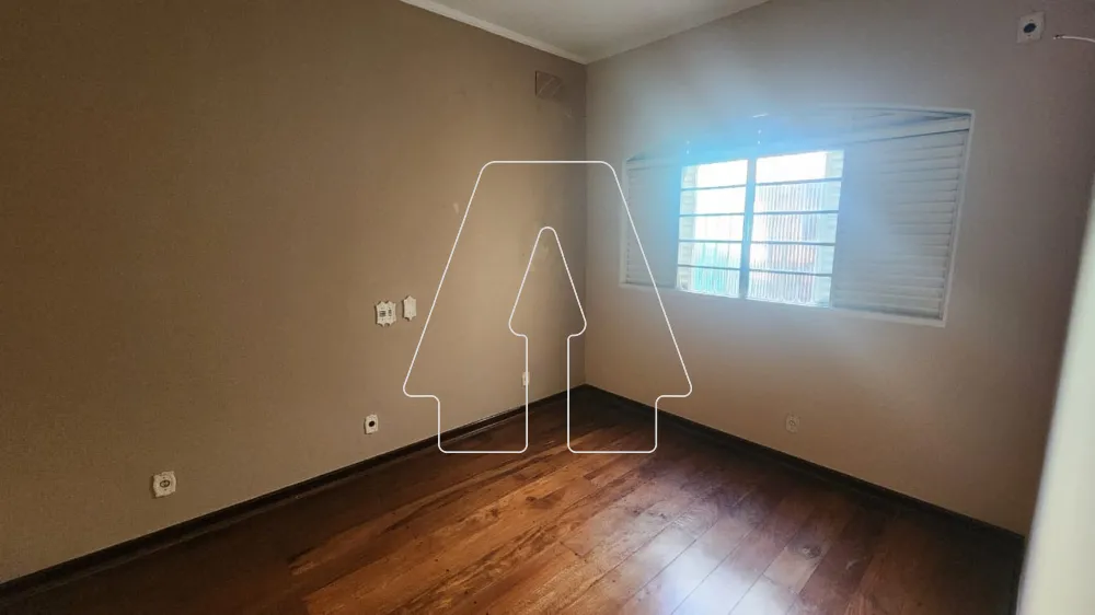 Comprar Casa / Residencial em Ara&ccedil;atuba R$ 420.000,00 - Foto 15
