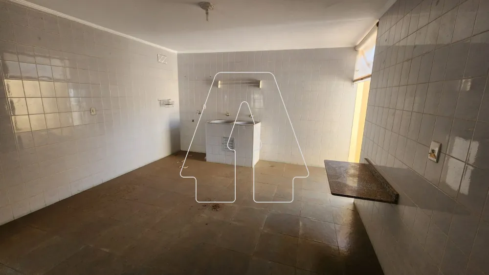 Comprar Casa / Residencial em Ara&ccedil;atuba R$ 420.000,00 - Foto 25