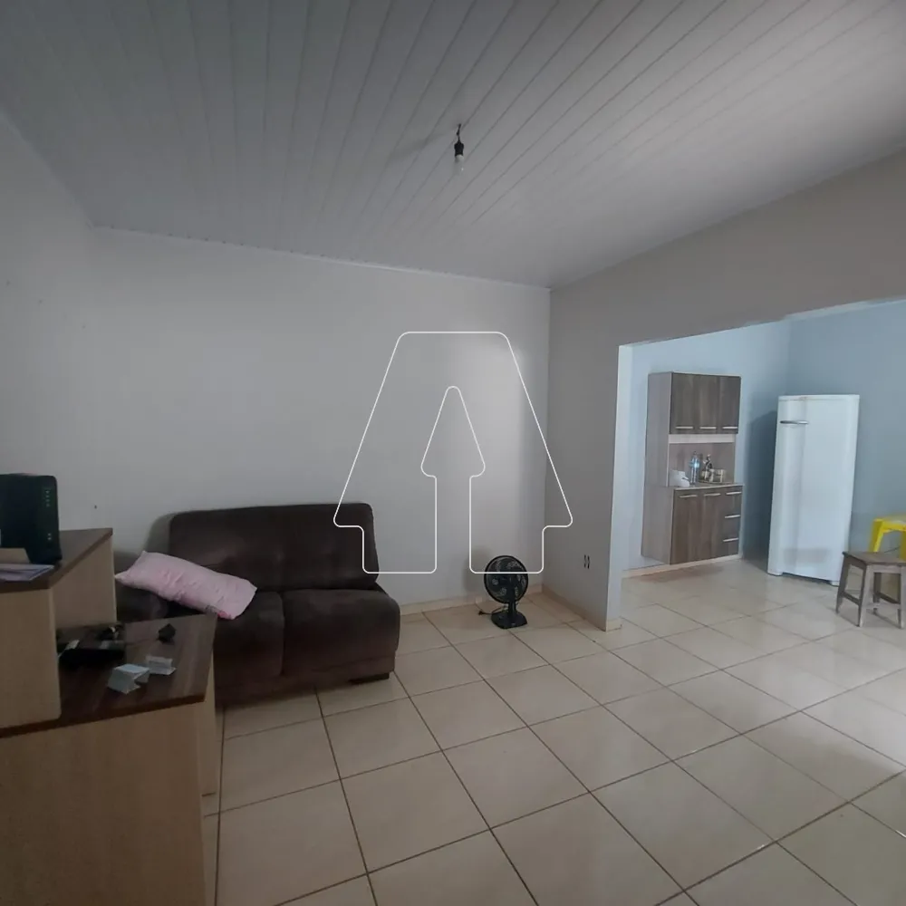 Comprar Casa / Residencial em Ara&ccedil;atuba R$ 380.000,00 - Foto 4
