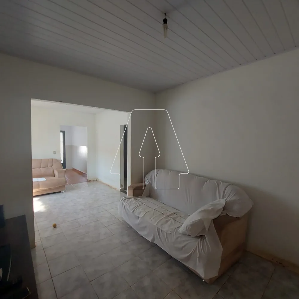 Comprar Casa / Residencial em Ara&ccedil;atuba R$ 380.000,00 - Foto 5