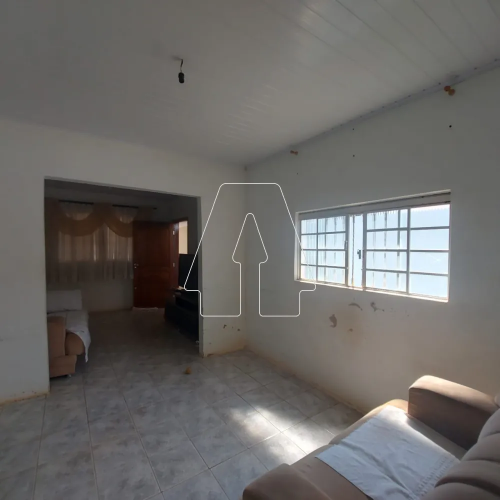 Comprar Casa / Residencial em Ara&ccedil;atuba R$ 380.000,00 - Foto 3