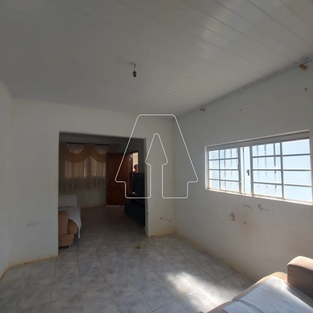 Comprar Casa / Residencial em Ara&ccedil;atuba R$ 380.000,00 - Foto 2