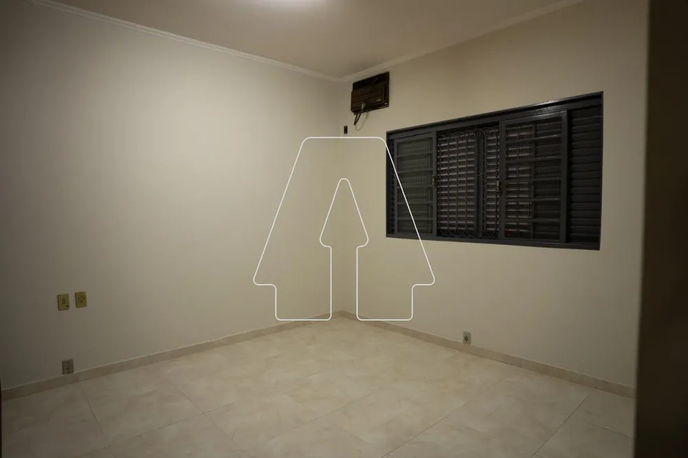 Comprar Casa / Residencial em Ara&ccedil;atuba R$ 550.000,00 - Foto 16