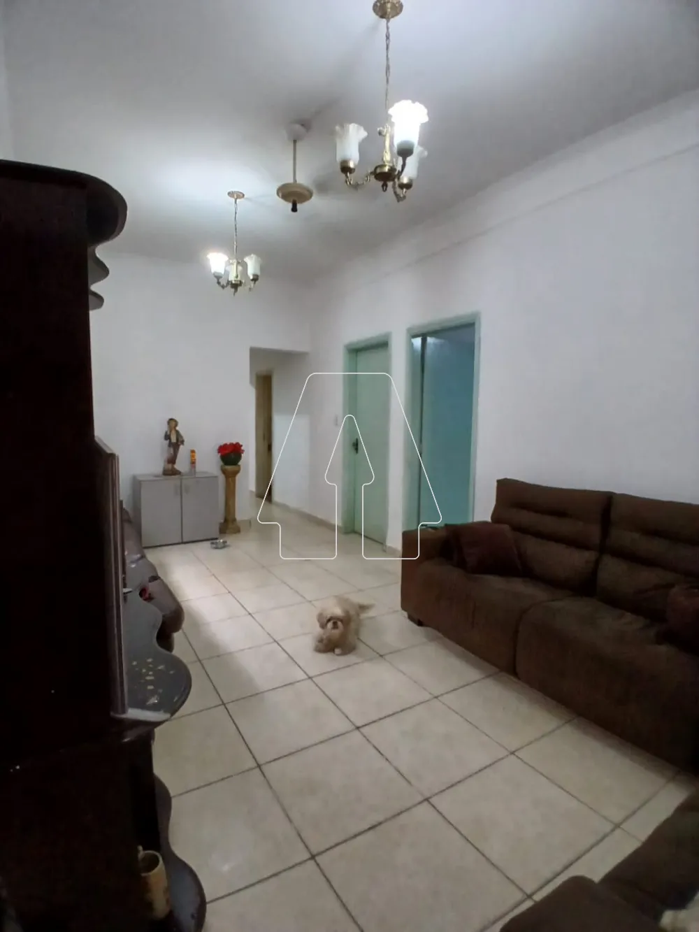 Comprar Casa / Residencial em Ara&ccedil;atuba R$ 550.000,00 - Foto 1