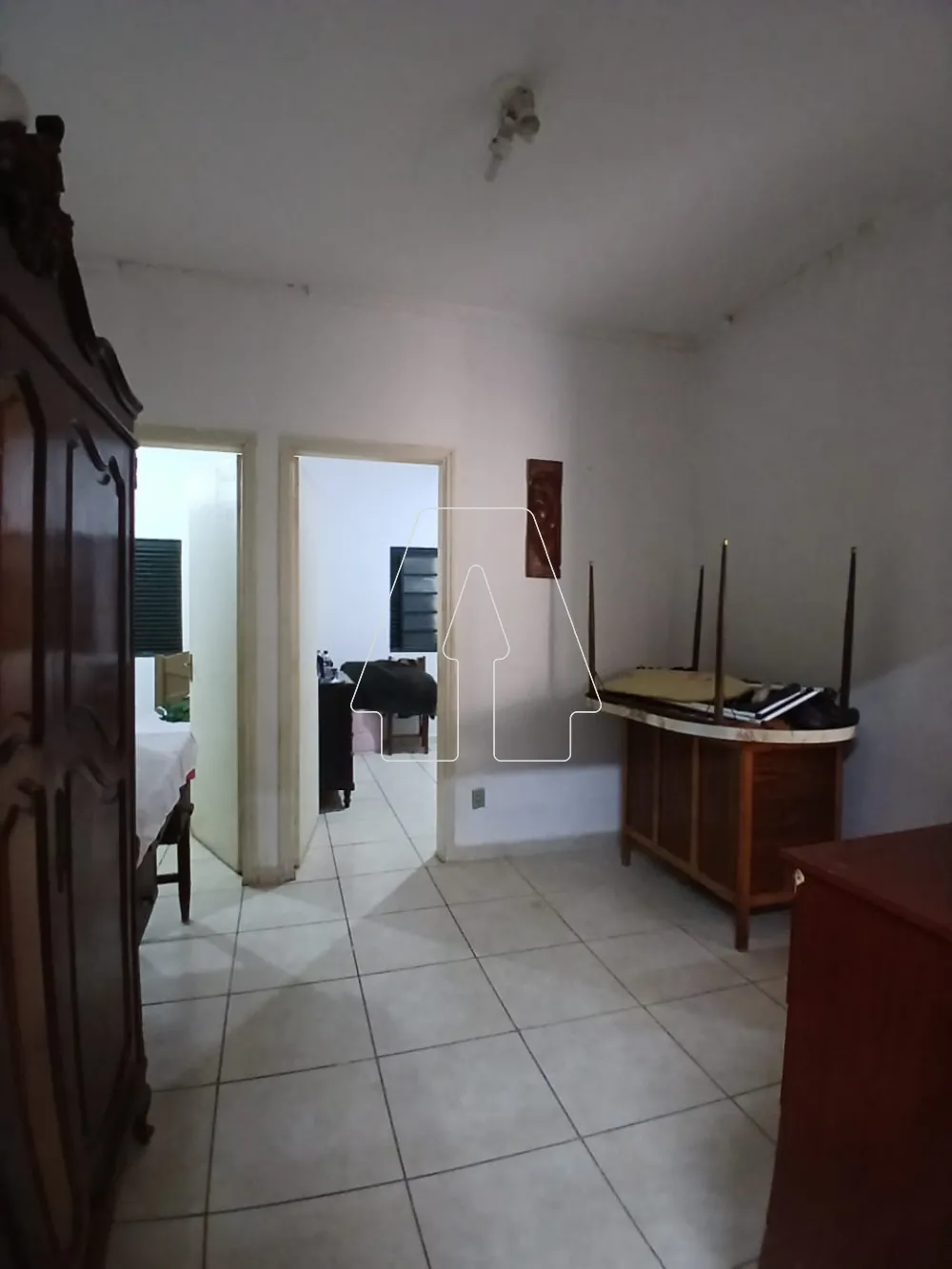 Comprar Casa / Residencial em Ara&ccedil;atuba R$ 550.000,00 - Foto 6