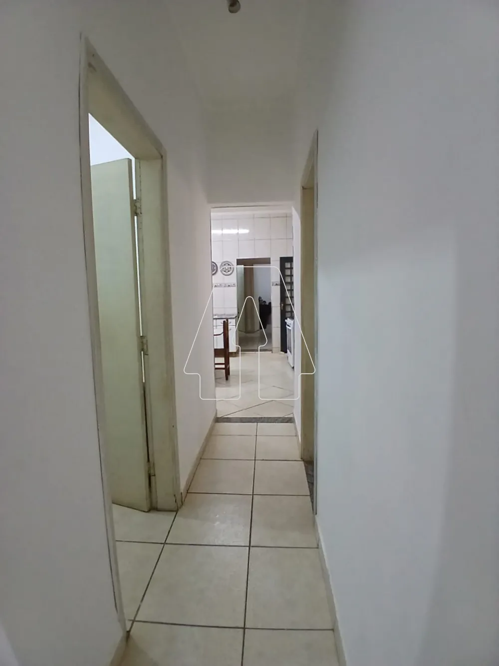 Comprar Casa / Residencial em Ara&ccedil;atuba R$ 550.000,00 - Foto 12