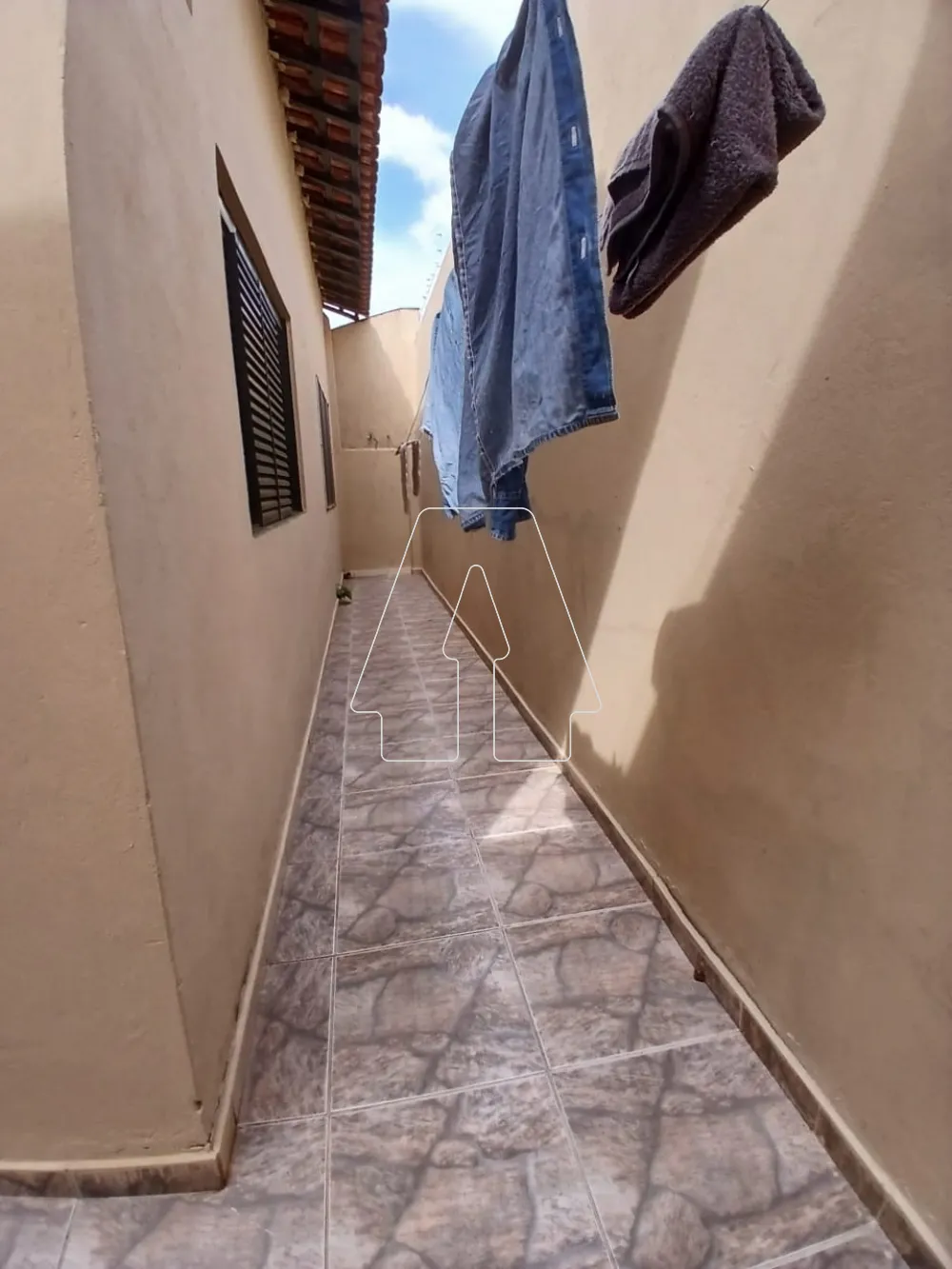 Comprar Casa / Residencial em Ara&ccedil;atuba R$ 550.000,00 - Foto 32