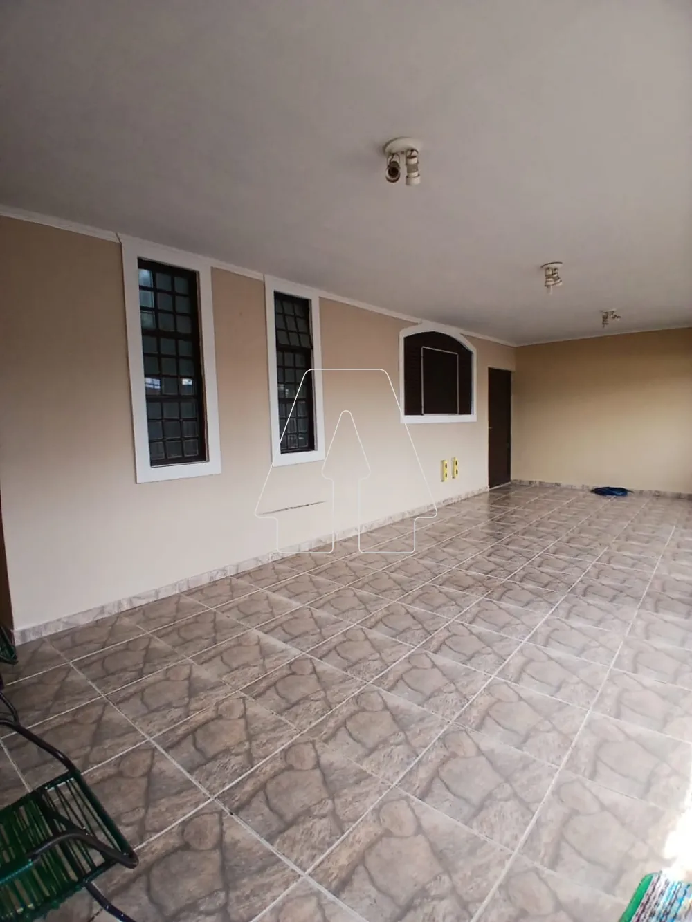 Comprar Casa / Residencial em Ara&ccedil;atuba R$ 550.000,00 - Foto 33