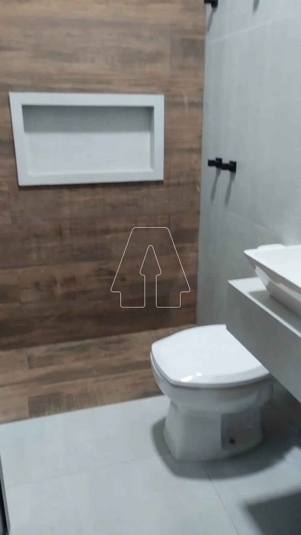 Comprar Casa / Residencial em Ara&ccedil;atuba R$ 580.000,00 - Foto 10