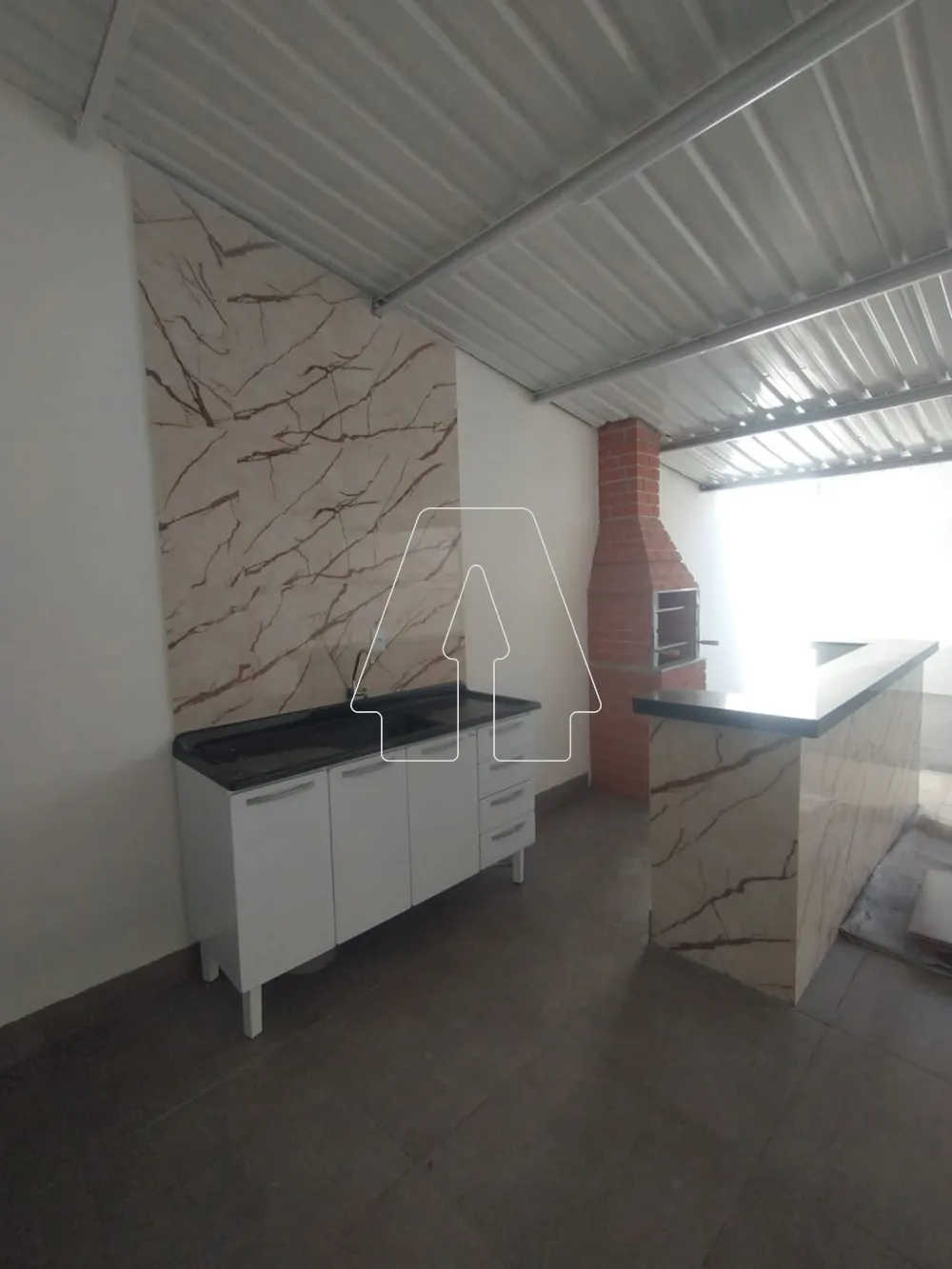Comprar Casa / Residencial em Ara&ccedil;atuba R$ 175.000,00 - Foto 6