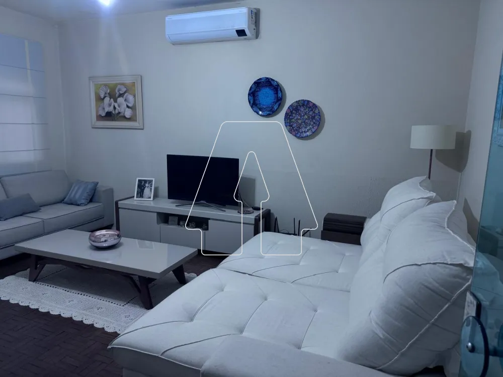 Comprar Casa / Sobrado em Ara&ccedil;atuba R$ 1.400.000,00 - Foto 1