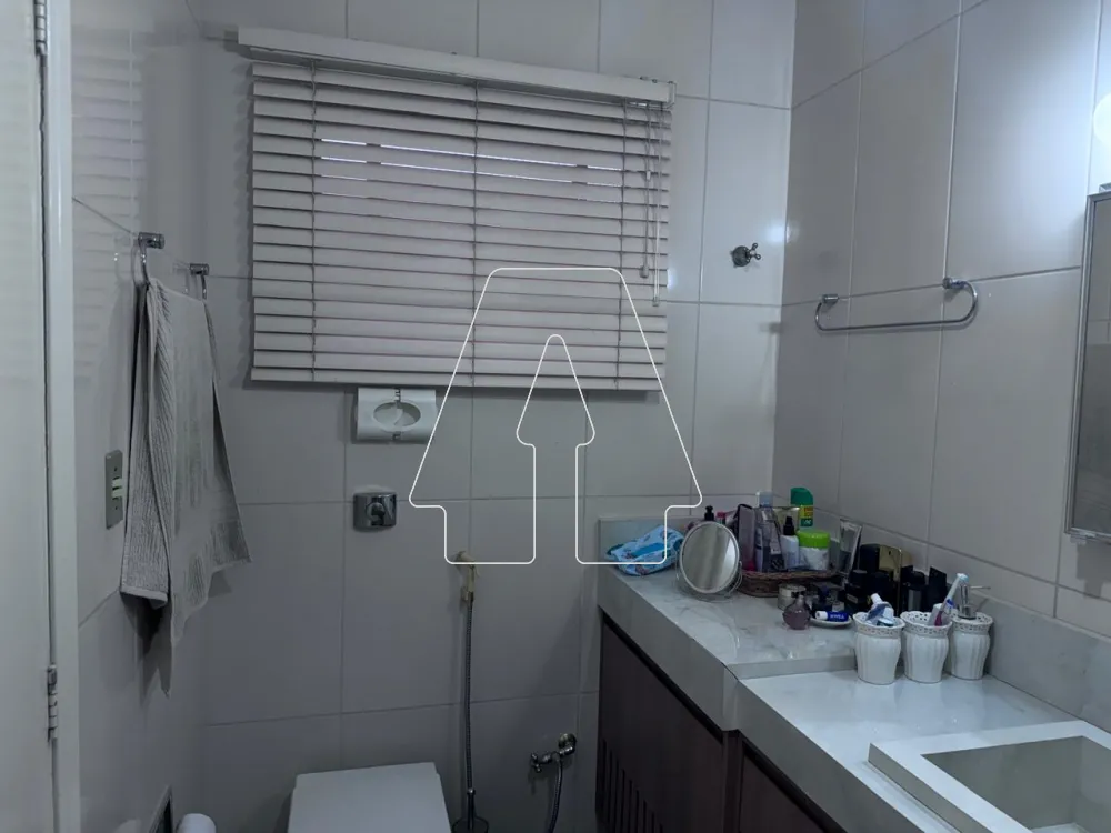 Comprar Casa / Sobrado em Ara&ccedil;atuba R$ 1.400.000,00 - Foto 16