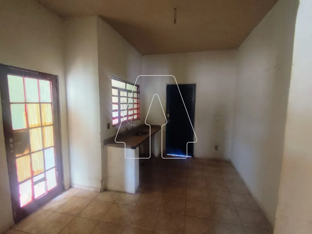 Comprar Casa / Residencial em Ara&ccedil;atuba R$ 150.000,00 - Foto 2