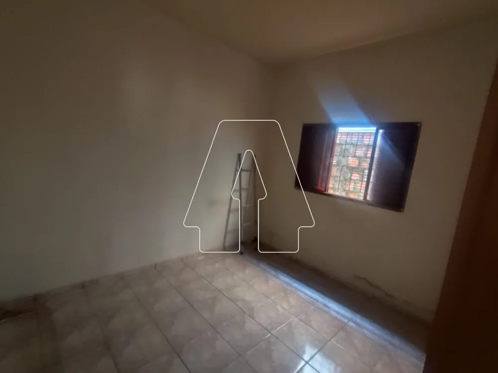 Comprar Casa / Residencial em Ara&ccedil;atuba R$ 150.000,00 - Foto 4
