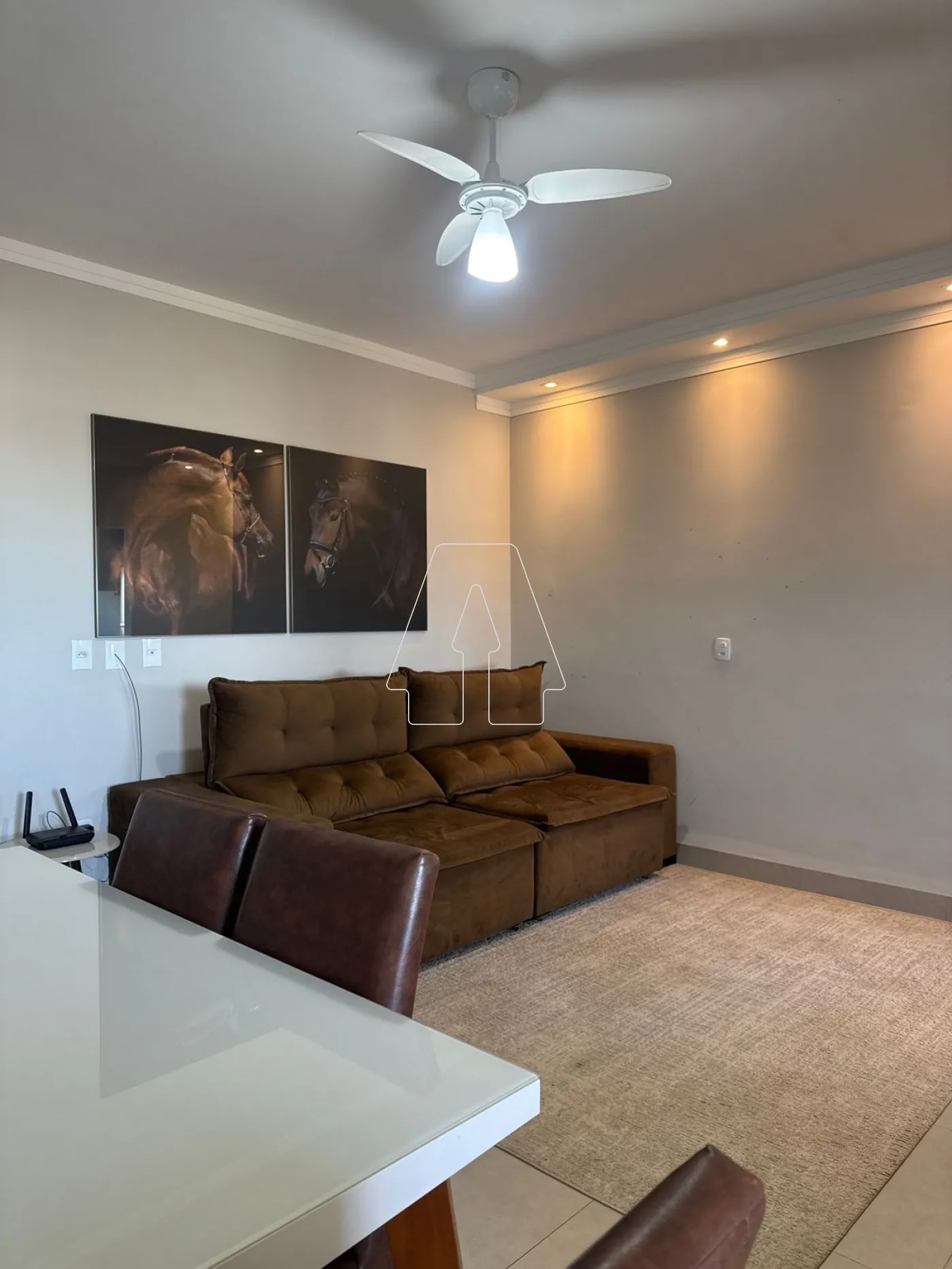 Alugar Apartamento / Padr&atilde;o em Ara&ccedil;atuba R$ 3.800,00 - Foto 8