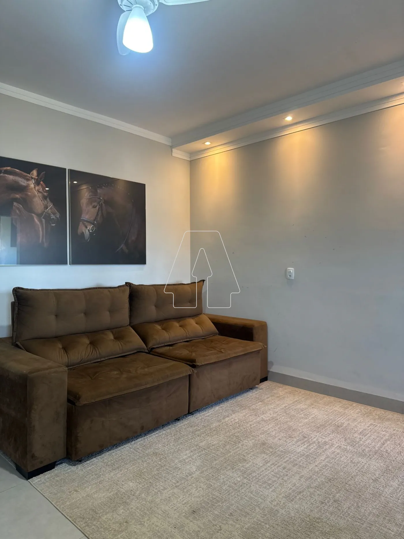 Alugar Apartamento / Padr&atilde;o em Ara&ccedil;atuba R$ 3.800,00 - Foto 11