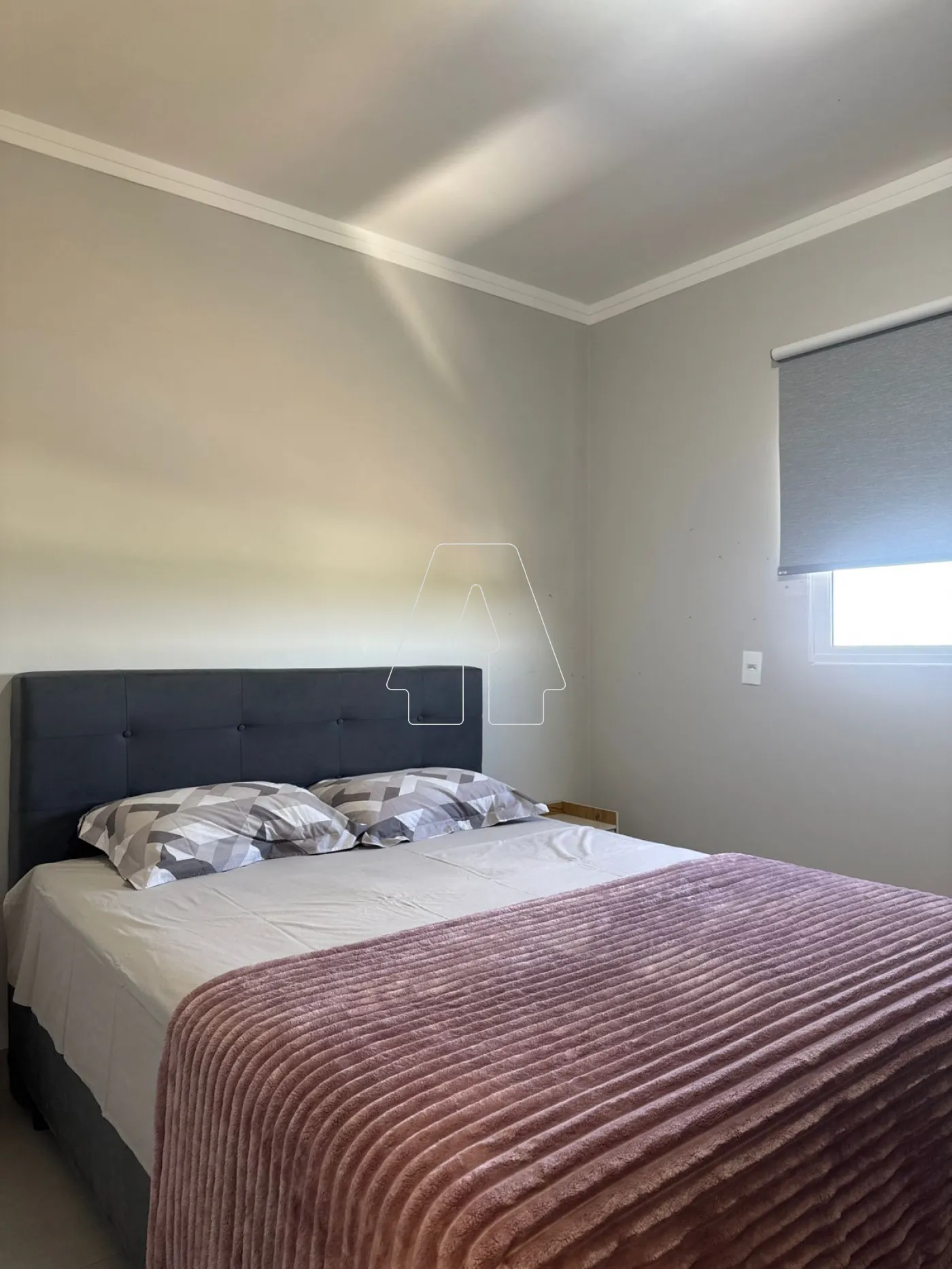 Alugar Apartamento / Padr&atilde;o em Ara&ccedil;atuba R$ 3.800,00 - Foto 28