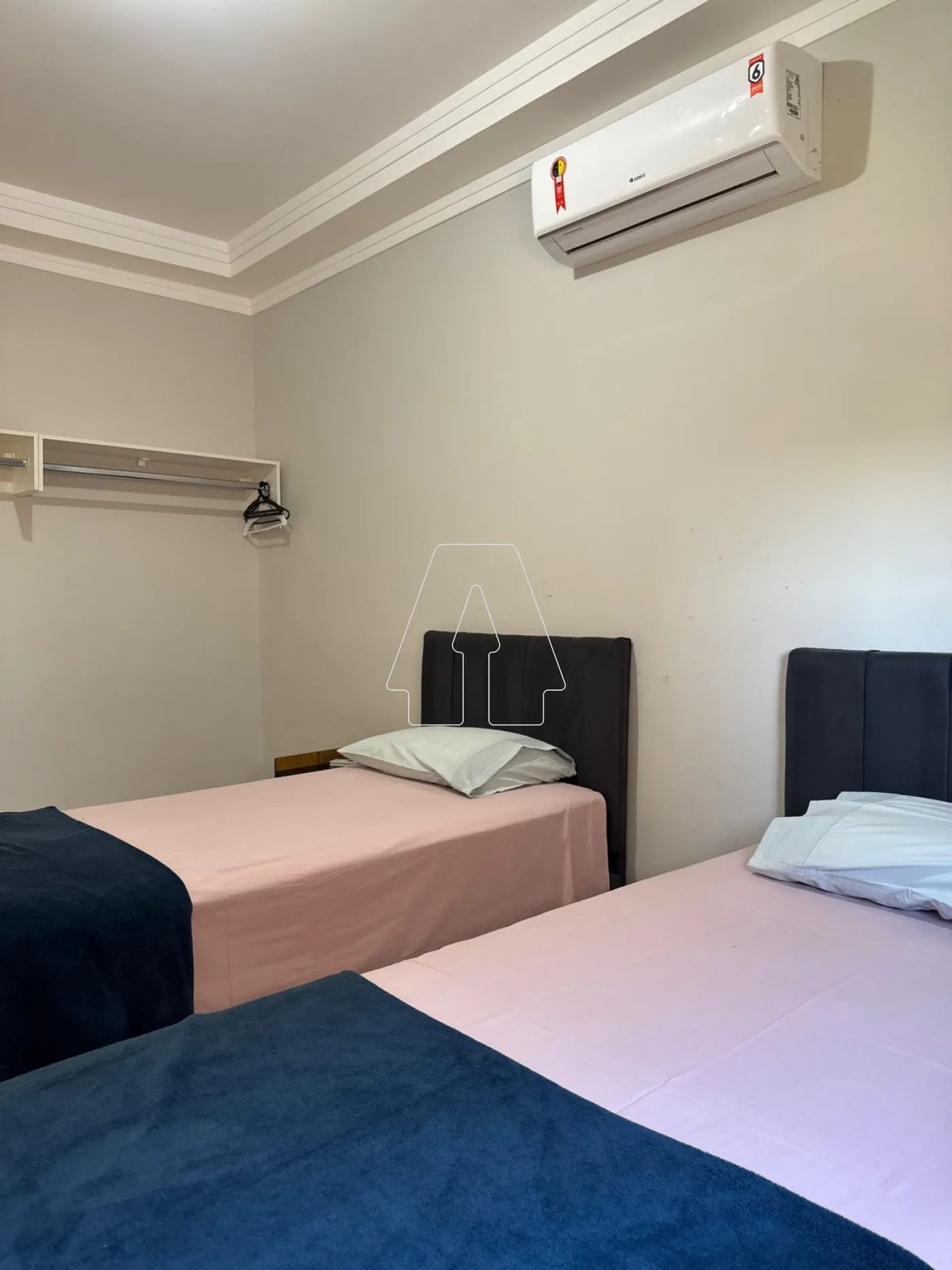 Alugar Apartamento / Padr&atilde;o em Ara&ccedil;atuba R$ 3.800,00 - Foto 29