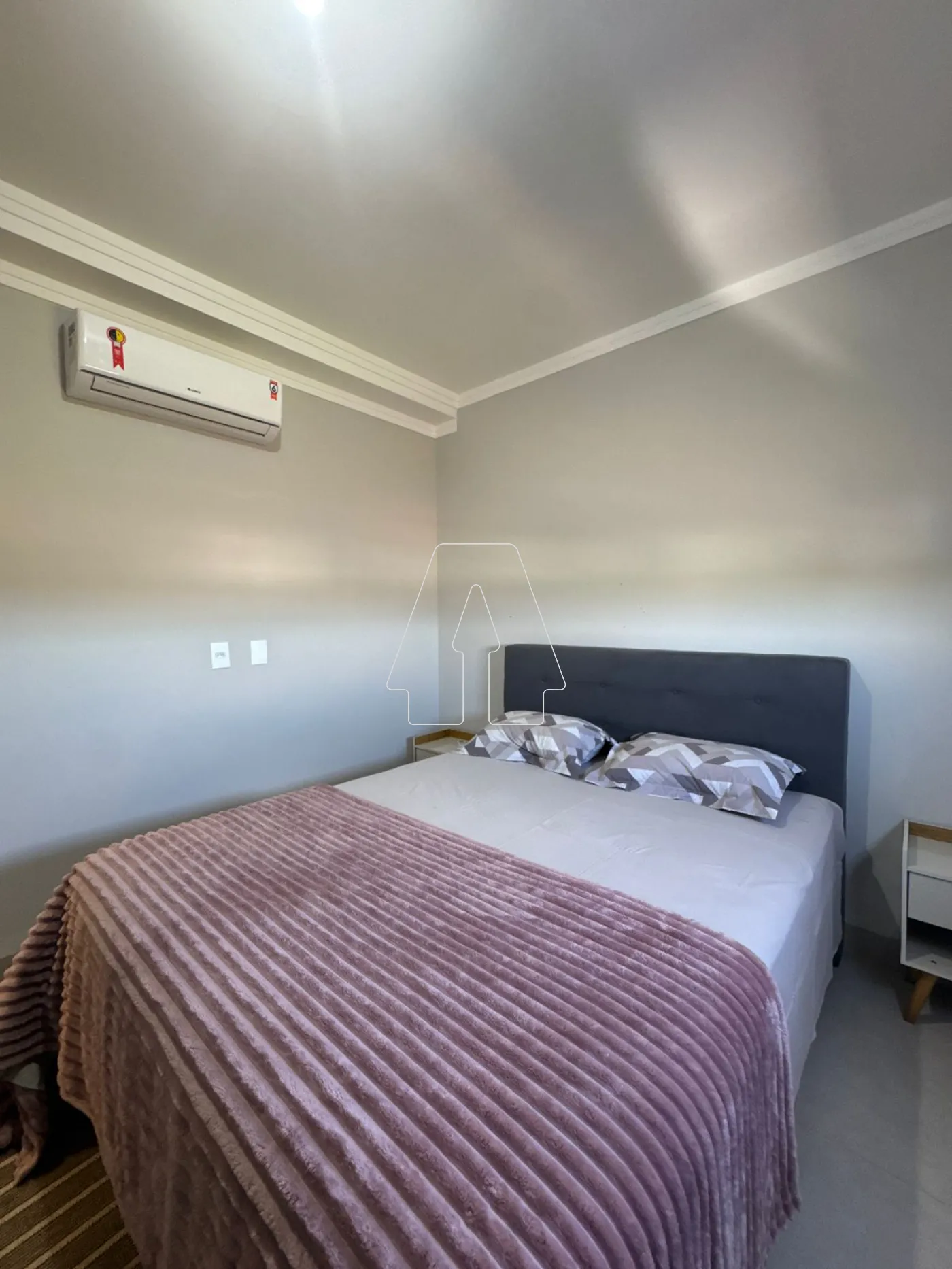 Alugar Apartamento / Padr&atilde;o em Ara&ccedil;atuba R$ 3.800,00 - Foto 30