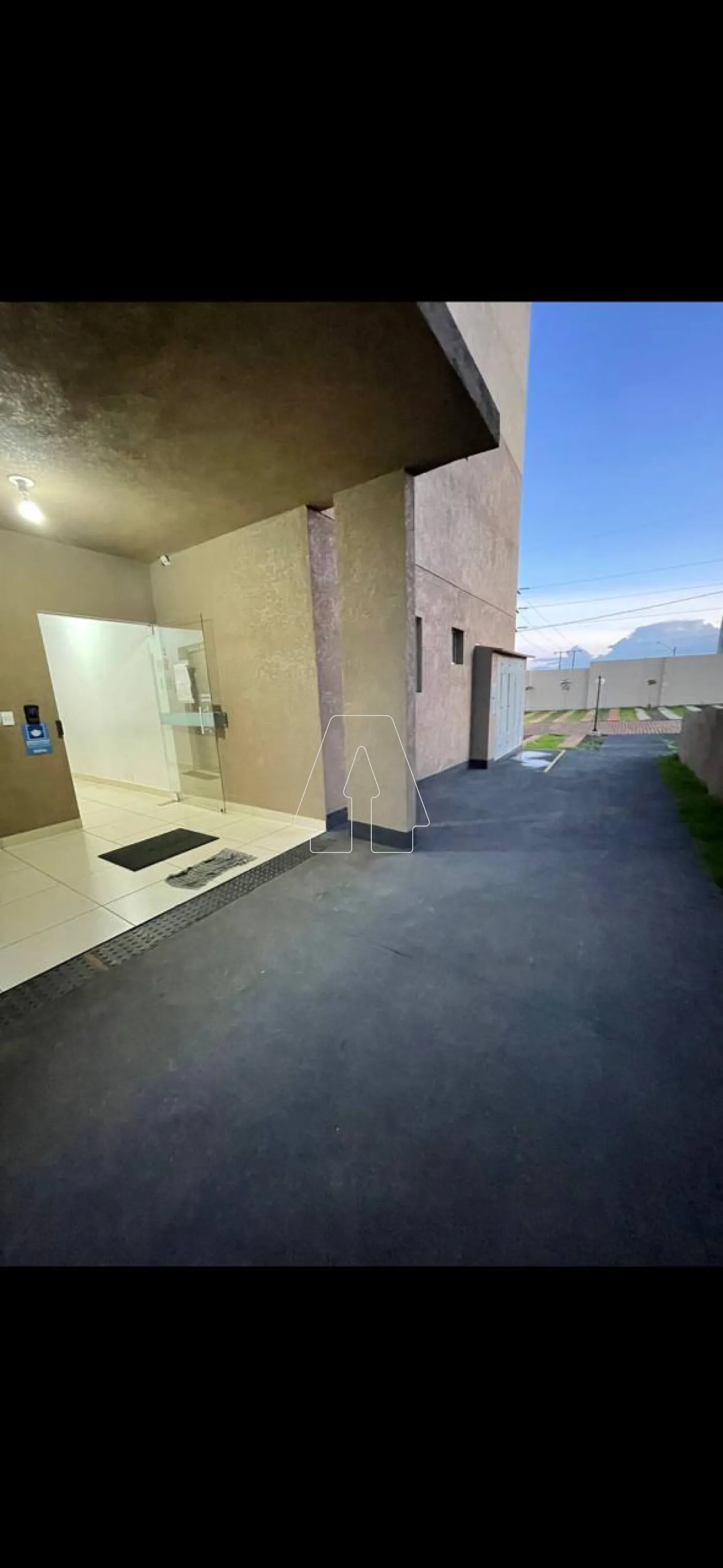 Alugar Apartamento / Padr&atilde;o em Ara&ccedil;atuba R$ 3.800,00 - Foto 41