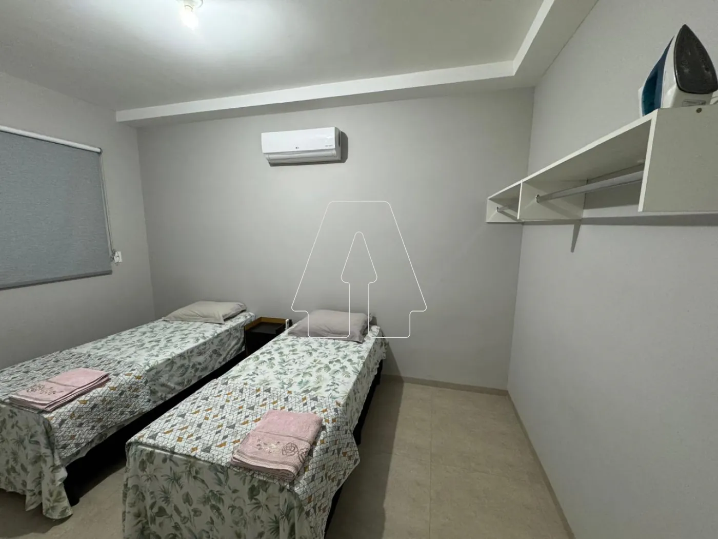 Alugar Apartamento / Padr&atilde;o em Ara&ccedil;atuba R$ 3.800,00 - Foto 30