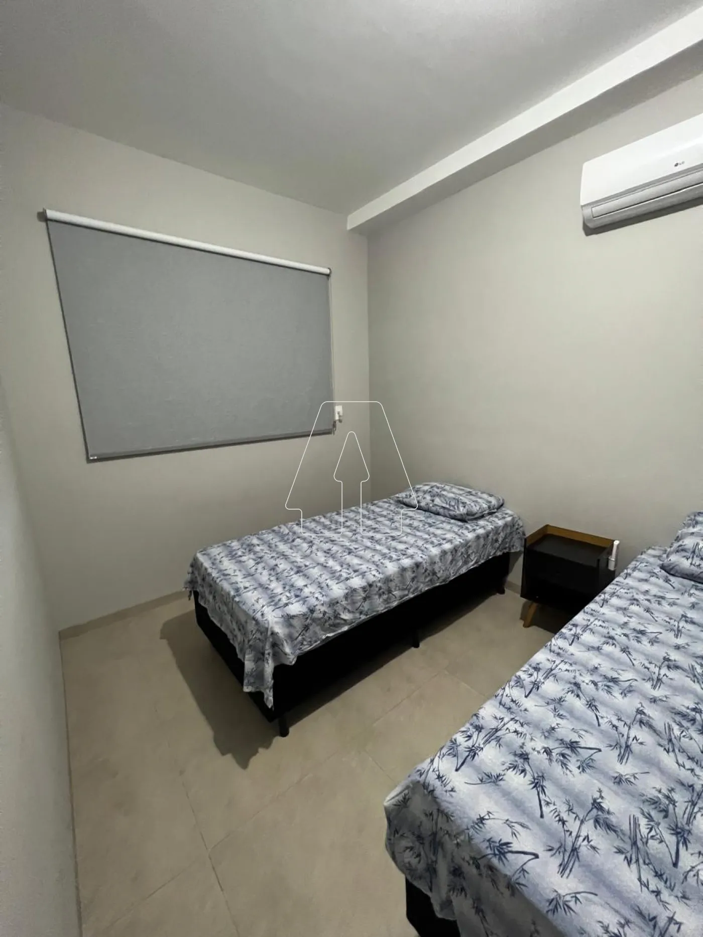 Alugar Apartamento / Padr&atilde;o em Ara&ccedil;atuba R$ 3.800,00 - Foto 34
