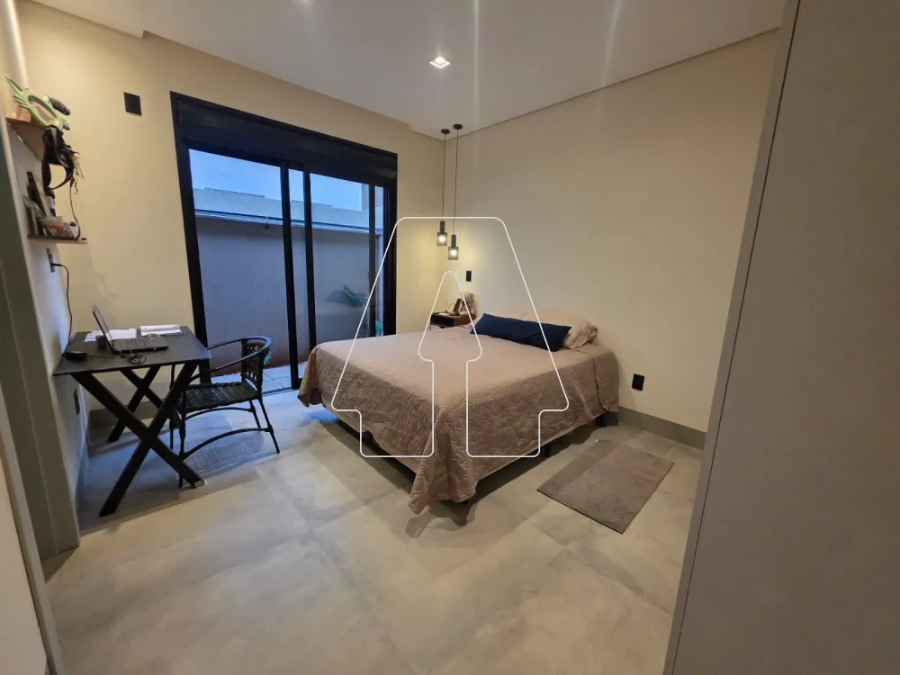 Alugar Casa / Condom&iacute;nio em Ara&ccedil;atuba R$ 11.000,00 - Foto 17