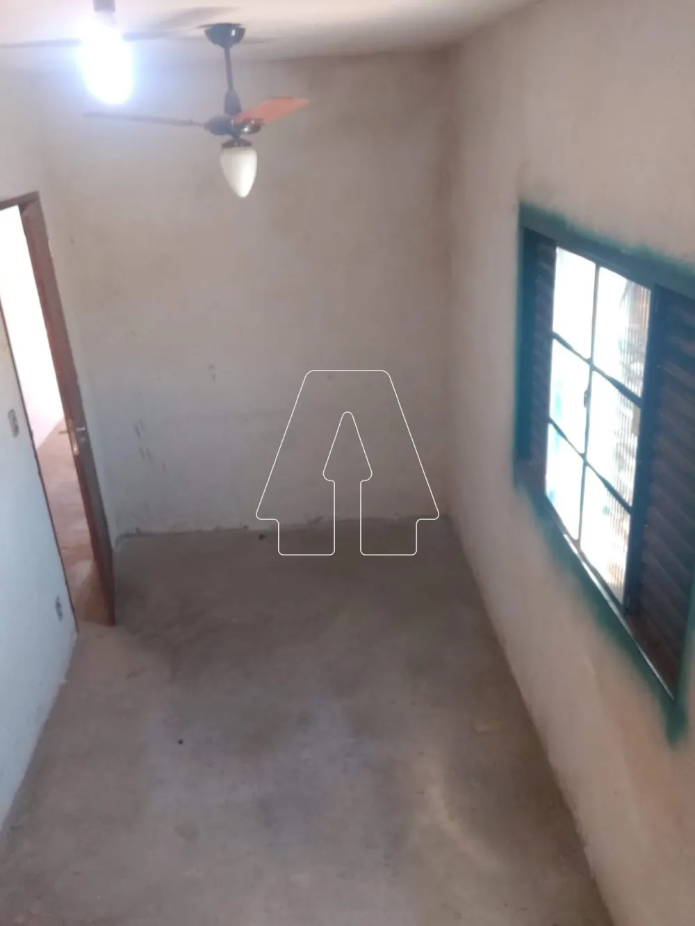 Comprar Casa / Sobrado em Ara&ccedil;atuba R$ 230.000,00 - Foto 1