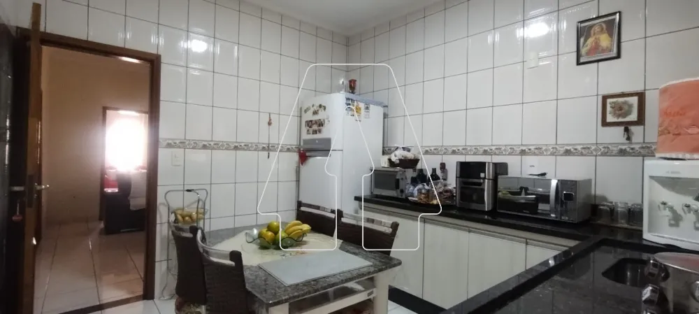 Comprar Casa / Residencial em Ara&ccedil;atuba R$ 336.000,00 - Foto 7