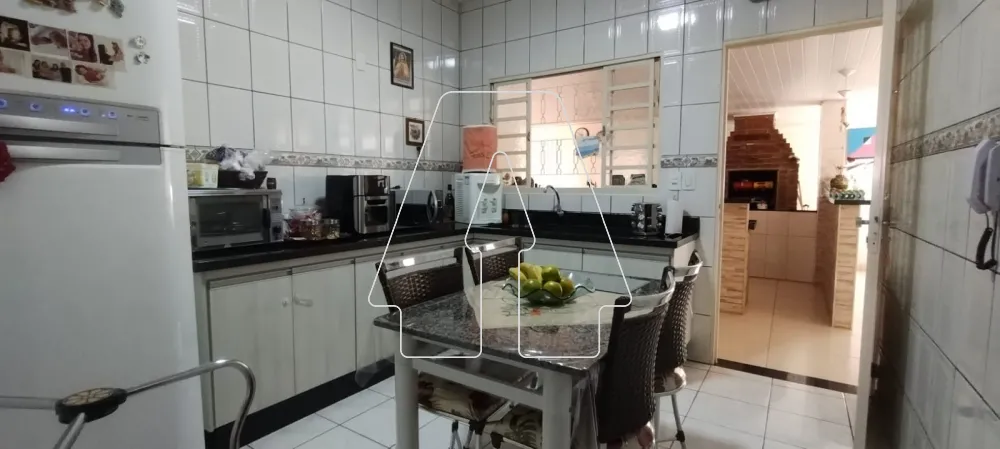 Comprar Casa / Residencial em Ara&ccedil;atuba R$ 336.000,00 - Foto 8