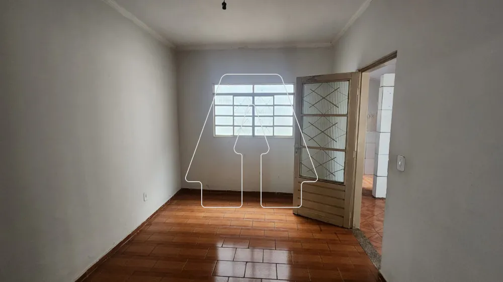 Comprar Casa / Residencial em Ara&ccedil;atuba R$ 225.000,00 - Foto 4