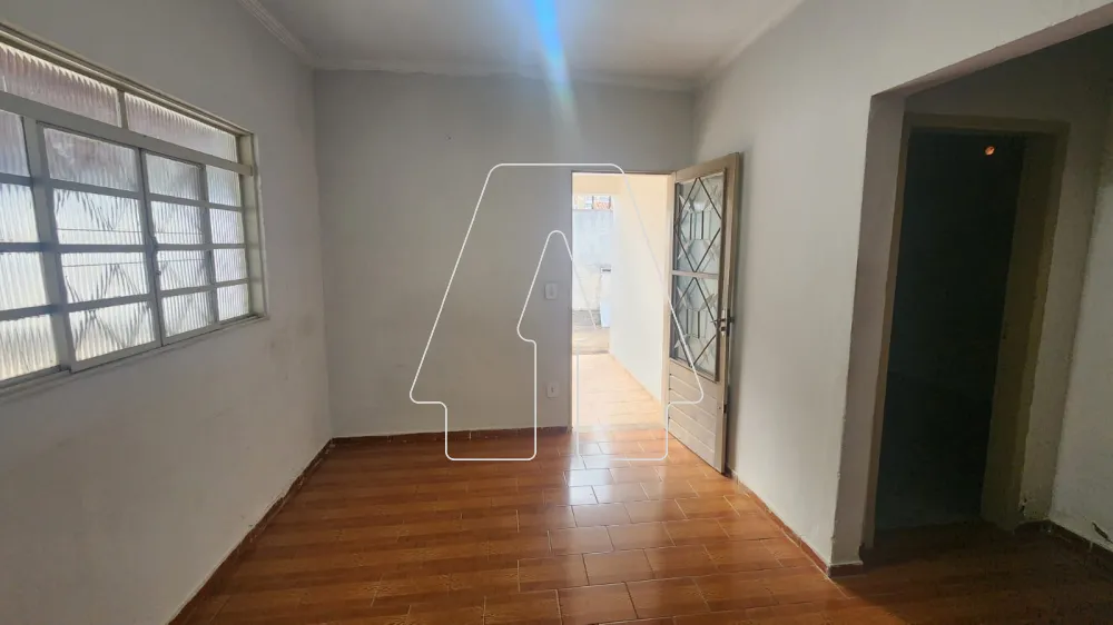 Comprar Casa / Residencial em Ara&ccedil;atuba R$ 225.000,00 - Foto 5