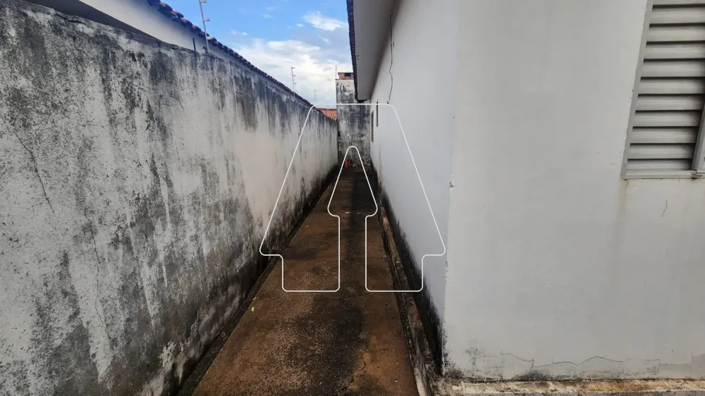 Comprar Casa / Residencial em Ara&ccedil;atuba R$ 225.000,00 - Foto 16