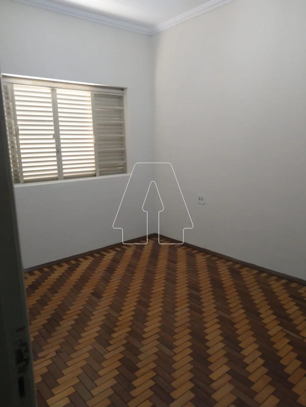 Comprar Casa / Residencial em Ara&ccedil;atuba R$ 450.000,00 - Foto 15