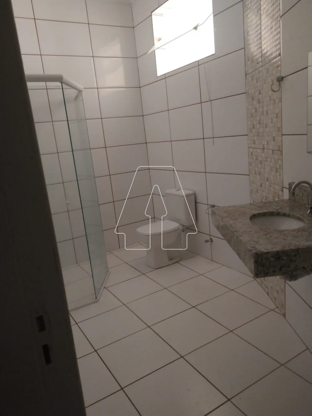 Comprar Casa / Residencial em Ara&ccedil;atuba R$ 450.000,00 - Foto 11