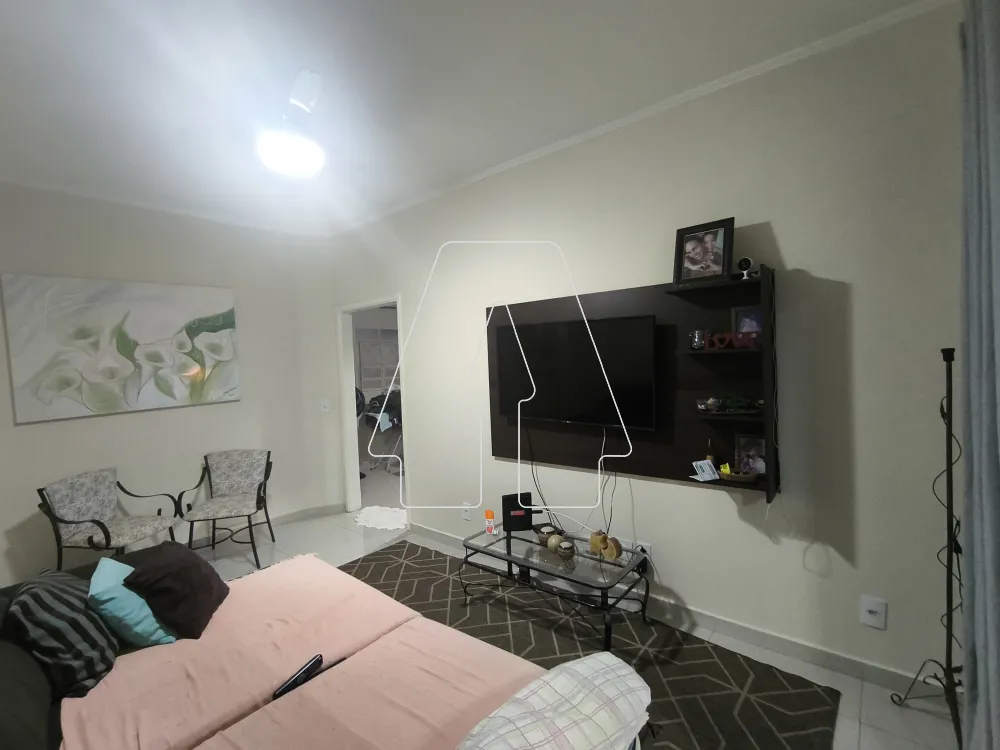 Alugar Casa / Residencial em Ara&ccedil;atuba R$ 1.055,41 - Foto 8