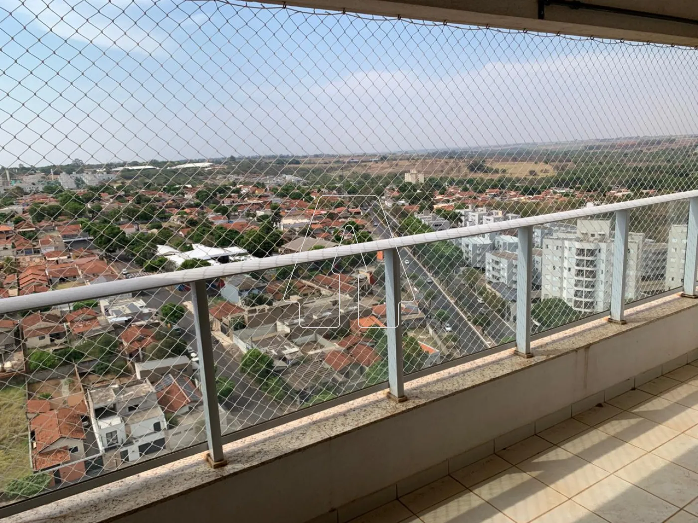 Alugar Apartamento / Padr&atilde;o em Ara&ccedil;atuba R$ 3.800,00 - Foto 5