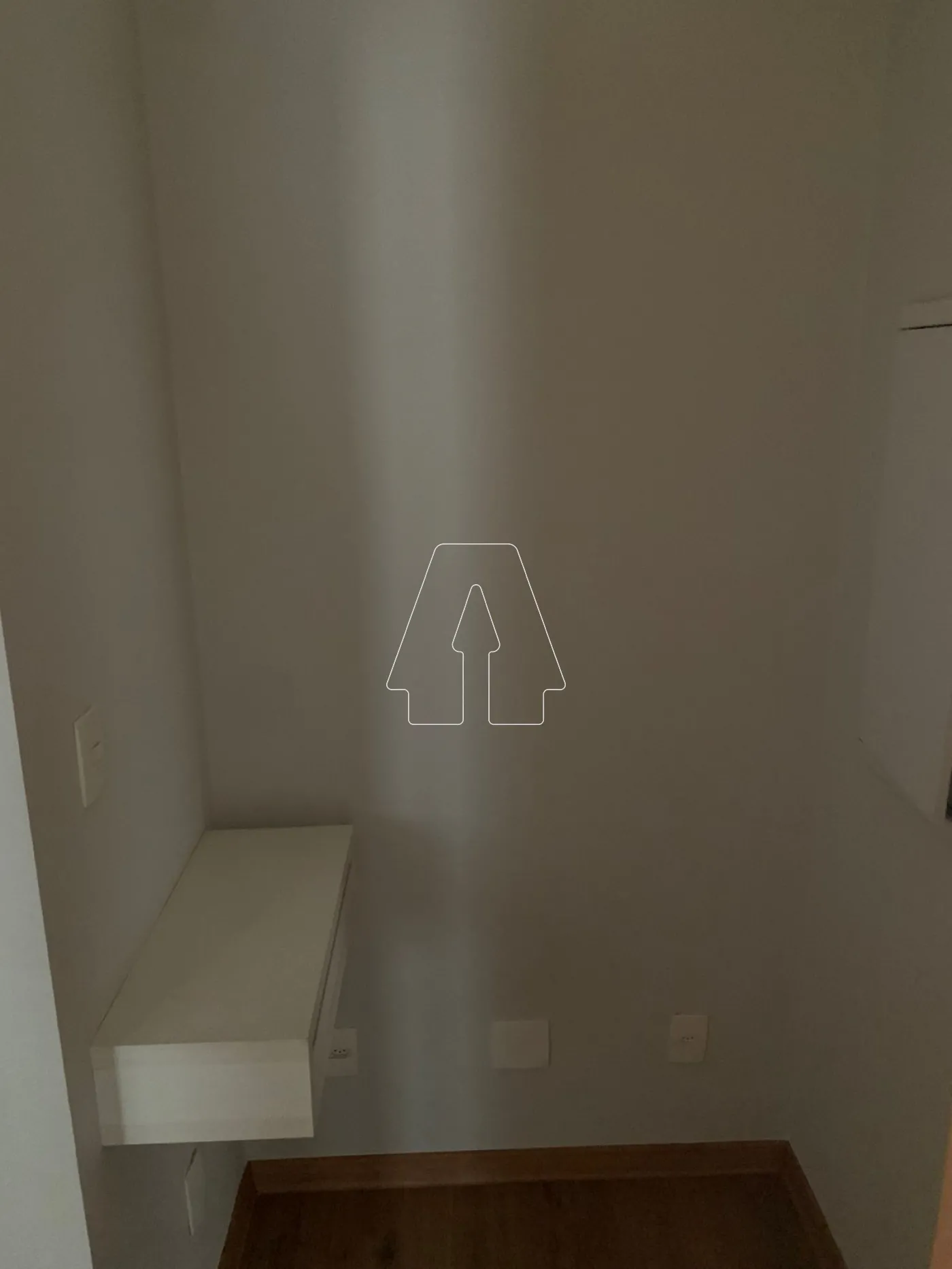 Alugar Apartamento / Padr&atilde;o em Ara&ccedil;atuba R$ 3.800,00 - Foto 12