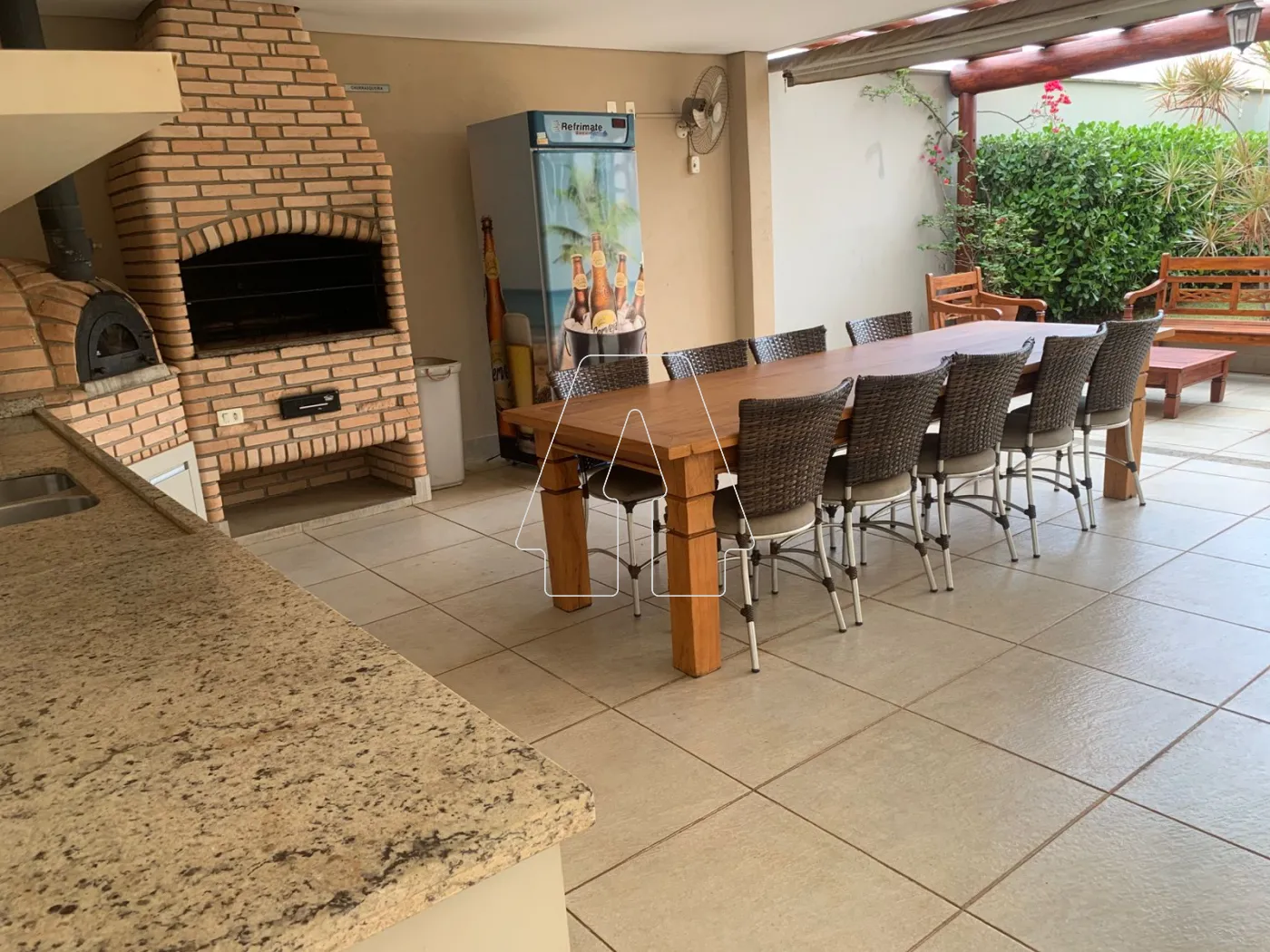 Alugar Apartamento / Padr&atilde;o em Ara&ccedil;atuba R$ 3.800,00 - Foto 22