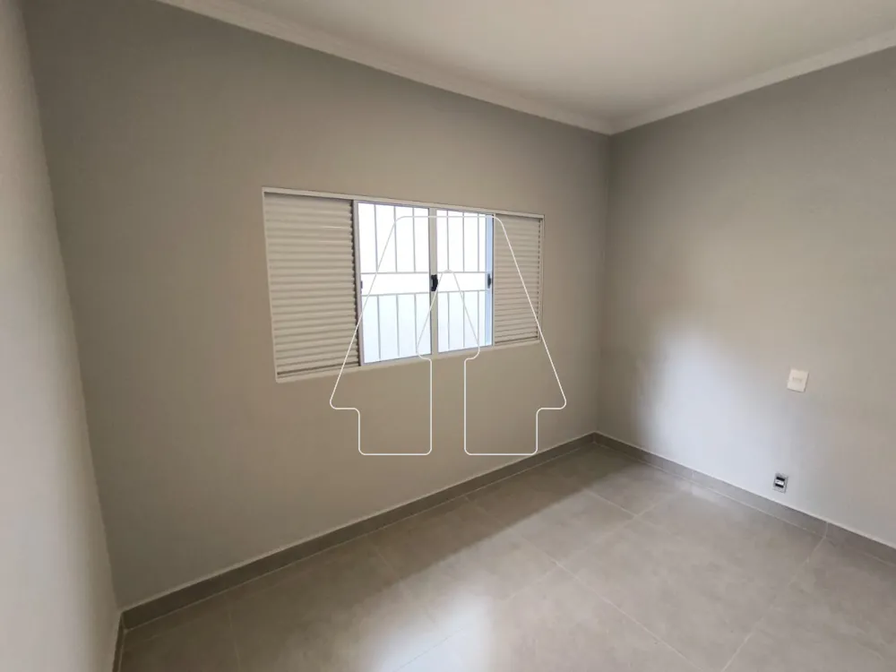Comprar Casa / Residencial em Ara&ccedil;atuba R$ 395.000,00 - Foto 4