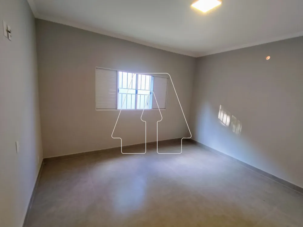 Comprar Casa / Residencial em Ara&ccedil;atuba R$ 395.000,00 - Foto 6