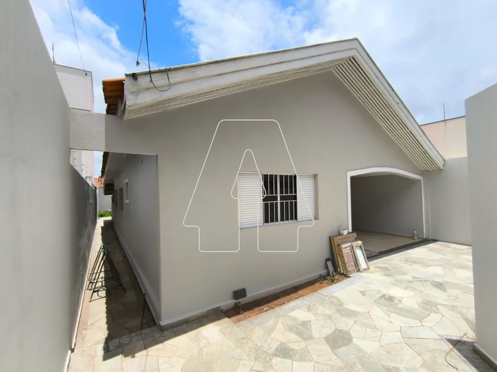 Comprar Casa / Residencial em Ara&ccedil;atuba R$ 395.000,00 - Foto 18