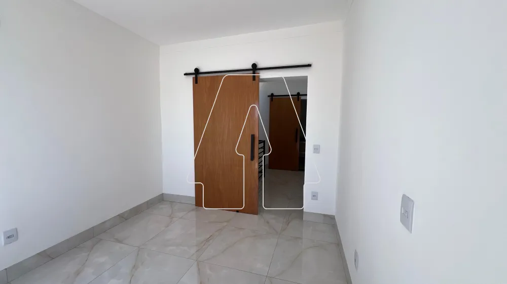 Alugar Casa / Residencial em Ara&ccedil;atuba R$ 700,00 - Foto 18
