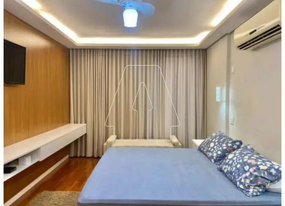 Alugar Apartamento / Padr&atilde;o em Ara&ccedil;atuba R$ 3.800,00 - Foto 14