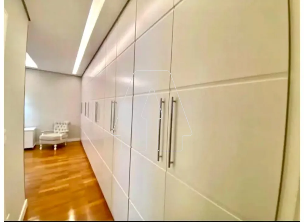 Alugar Apartamento / Padr&atilde;o em Ara&ccedil;atuba R$ 3.800,00 - Foto 18