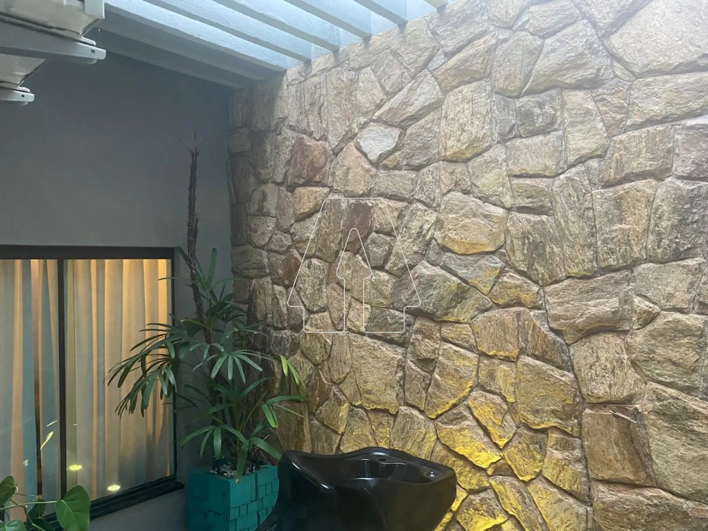 Comprar Casa / Residencial em Ara&ccedil;atuba R$ 750.000,00 - Foto 8