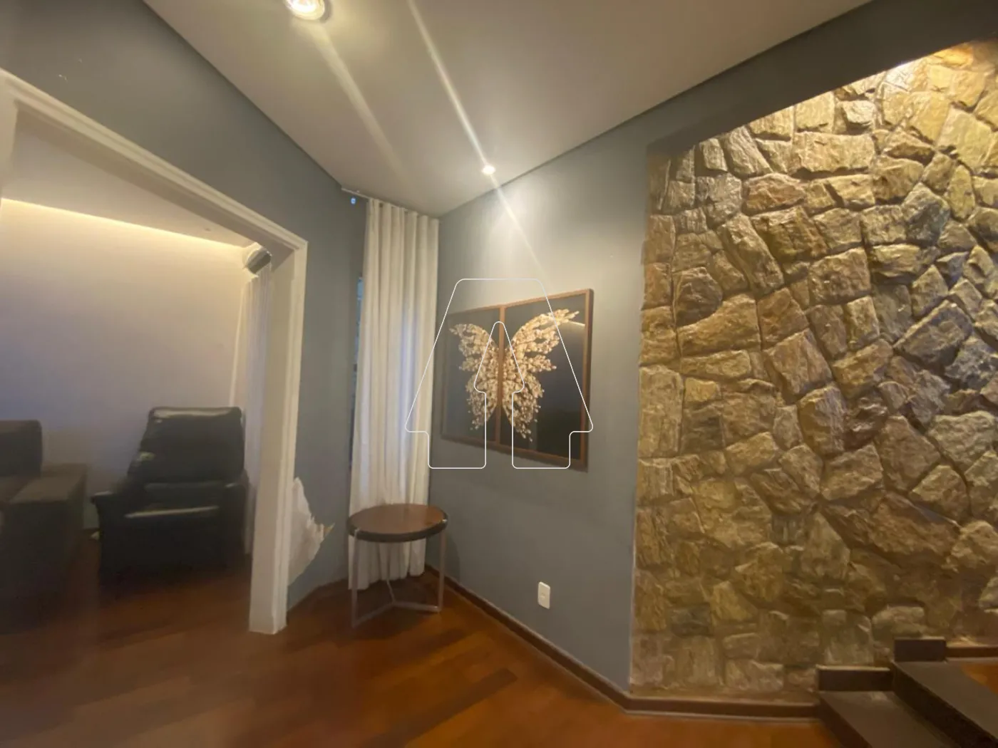 Comprar Casa / Residencial em Ara&ccedil;atuba R$ 750.000,00 - Foto 4