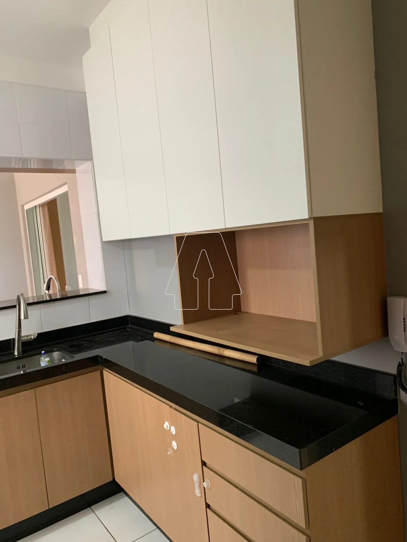 Alugar Apartamento / Padr&atilde;o em Ara&ccedil;atuba R$ 2.900,00 - Foto 6
